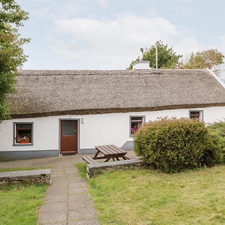 The Thatched Cottage Liscarney Экстерьер фото